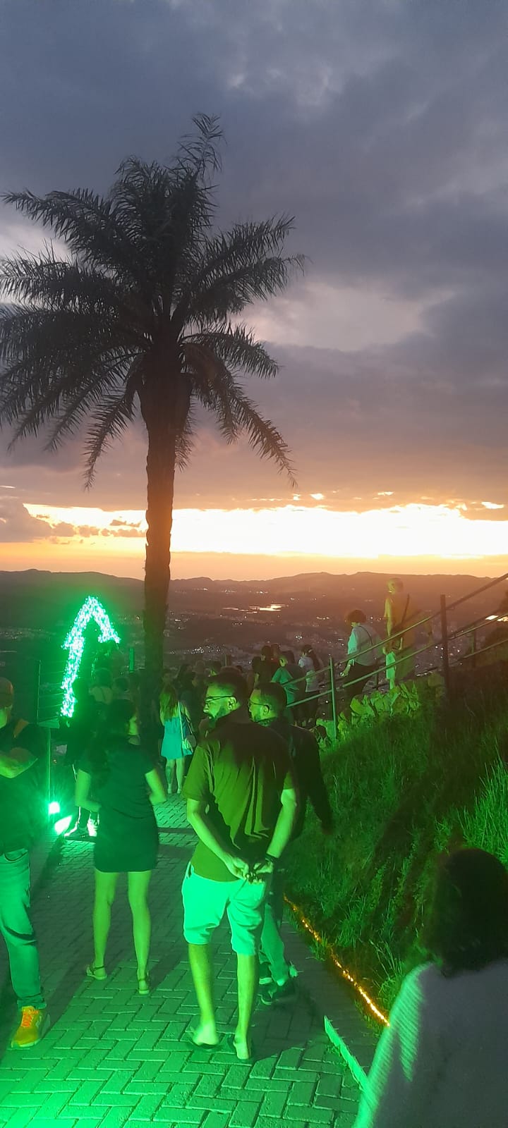 Pôr do Sol no Cristo Redentor em Poços de Caldas